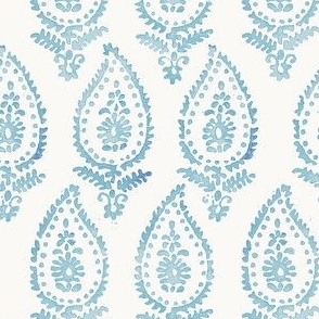 Classic Paisley Blue on Ecru Small