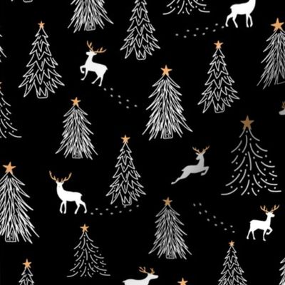 Christmas Reindeer Tracks Black and White 15"