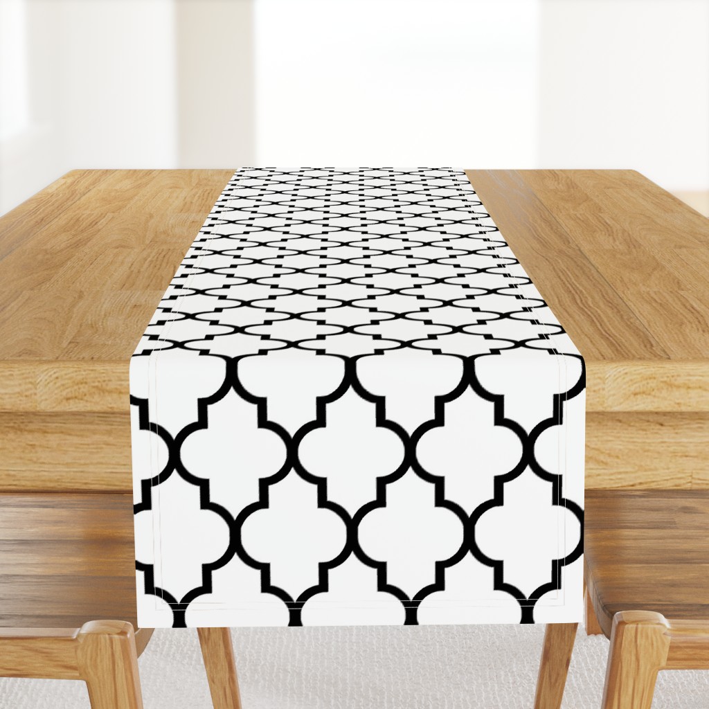 Classic White and Black Quatrefoil