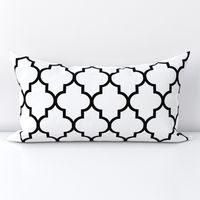 Classic White and Black Quatrefoil