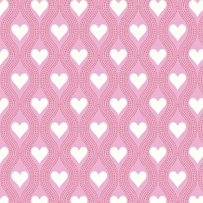 heart ogee/hearts on pink/medium 