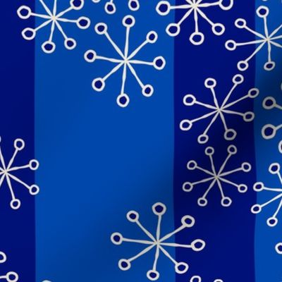 (L) Modern Snowflake Drift Mid Mod Doodads  Cobalt Blue, Navy Blue and White