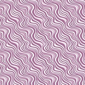 Orchid Blush Wavy Lines 