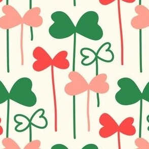 2866 B Medium - Hand drawn clovers