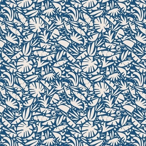 Tiki Jungle - Leaves on Classic Blue / Medium