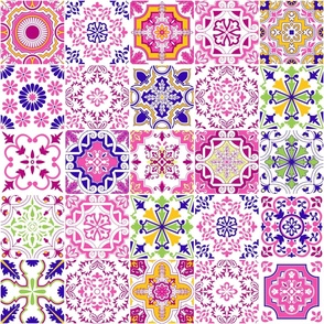  Moroccan Italian Elegance Pink and Blue Pattern