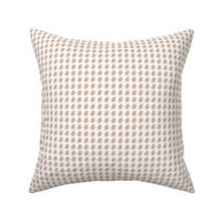 Large |  Squirrel Tracks in Tan and White Houndstooth