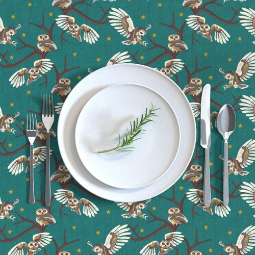 HOME_GOOD_RECTANGULAR_TABLE_CLOTH