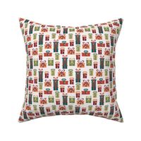gifts-presents-toss-teal-green-red-small
