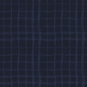 loosely painted dark plaid navy 8in