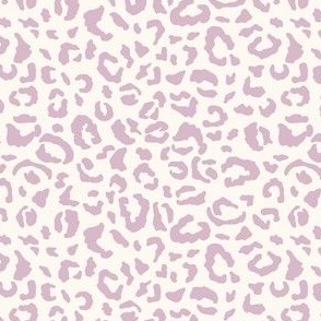 Lilac leopard print on cream