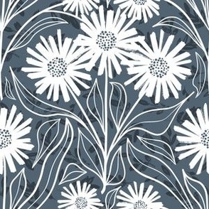 chalky daisies small scale