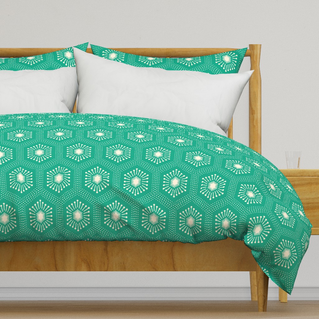 Medium scale / Hexagon starburst gems vertical beige on bright green / geometric honeycomb dotted 6 sided jewel line art deco cool creamy vibrant rich emerald / simple abstract minimal ethnic shapes