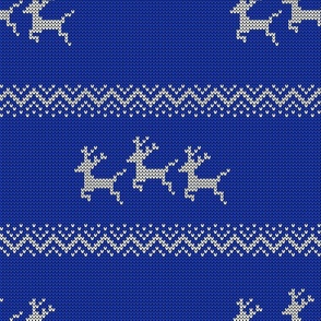 Reindeer Knit Jumper Smoky White on Blue2