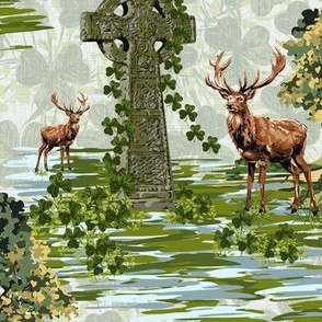 Shamrock Lucky Charm, Irish Celtic Ringed Cross with Deer, Light Green Sage Clover, Vintage Woodland Oak Tree St Patrick's Day Home Decor