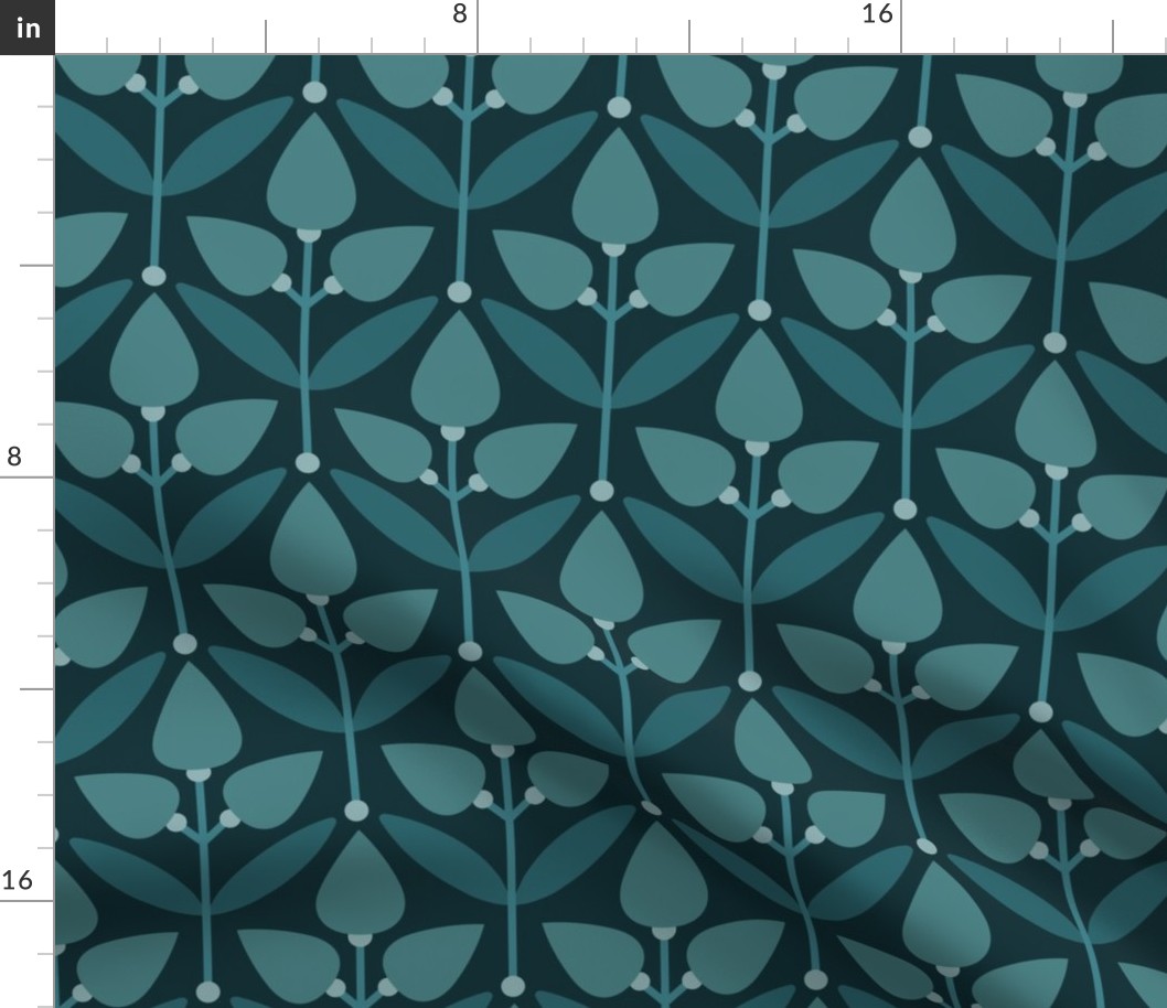 Serenity in Symmetry: An Ode to Tulip Elegance  // normal scale 0036 J  