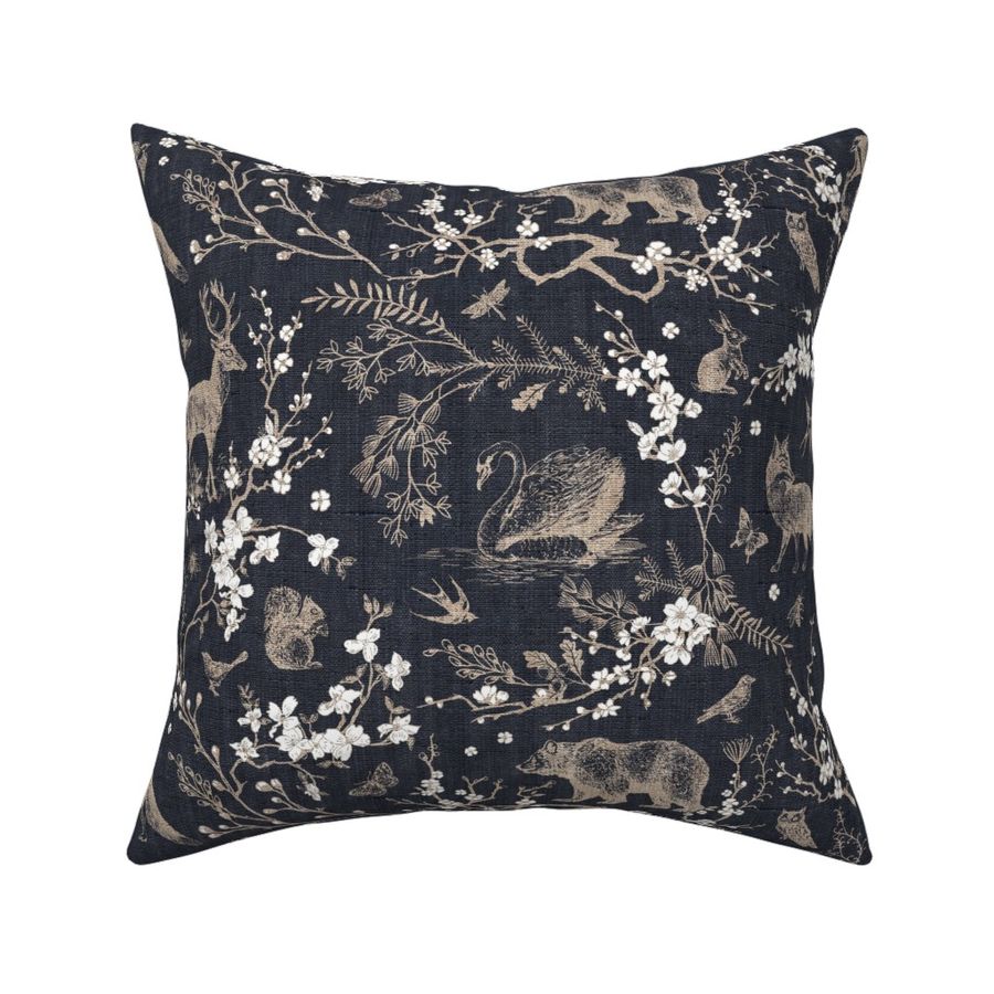 HOME_GOOD_SQUARE_THROW_PILLOW