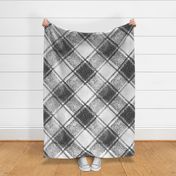 Black and white holly leaf plaid 24in