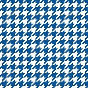Small Scale Team Spirit NHL Hockey Houndstooth in Toronto Maple Leafs Blue