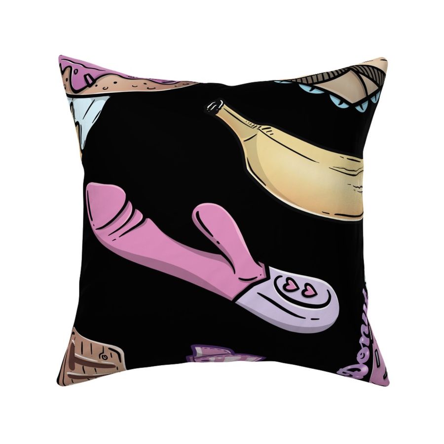 HOME_GOOD_SQUARE_THROW_PILLOW