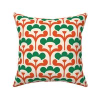 3027 C Medium - retro lilies 