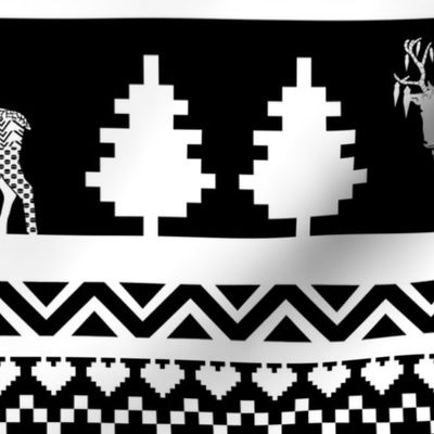 Oversized Patchwork Reindeer Christmas Sweater Pattern - BW
