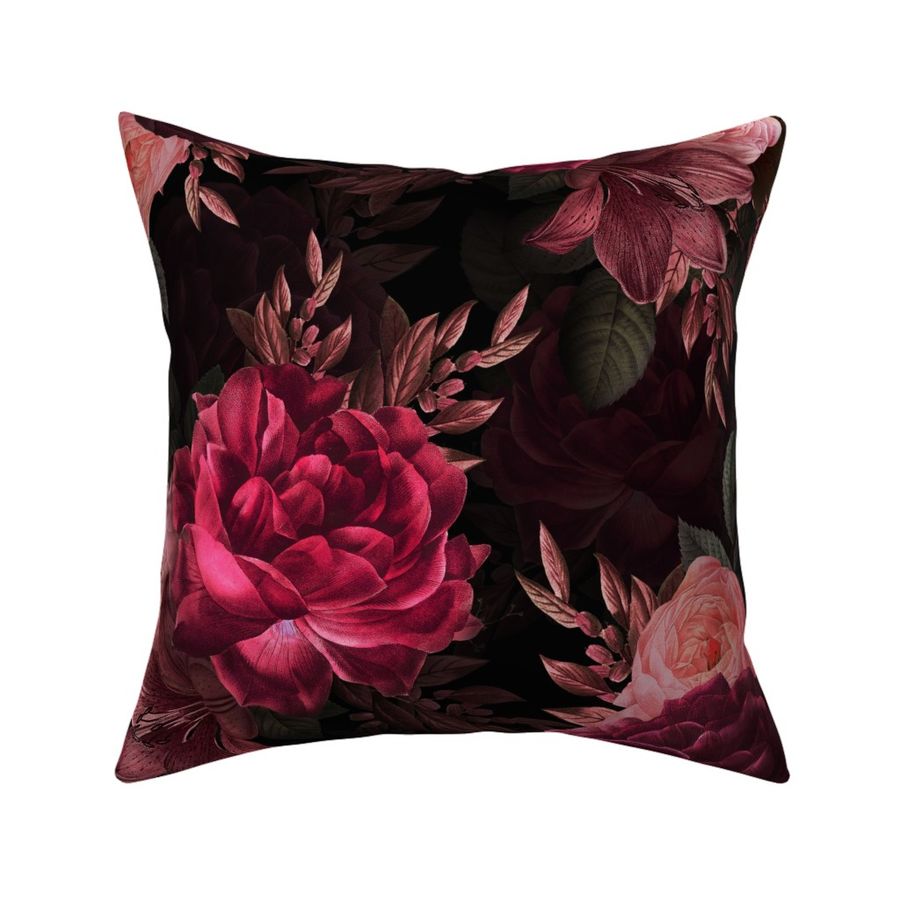 HOME_GOOD_SQUARE_THROW_PILLOW