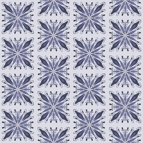 Garden Charm Solo Tile in Lavender - 2x2 tile
