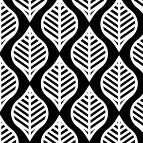 Ogee leaf - Black and White