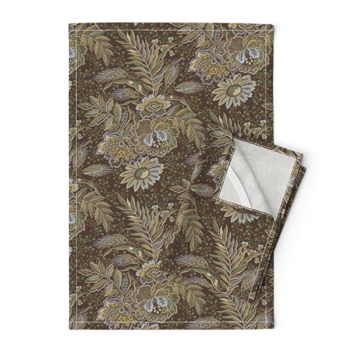 Fleurs Sauvage de Villandry Tudor Brown Medium 