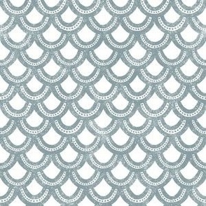 Dotty Shells_Faded Blue