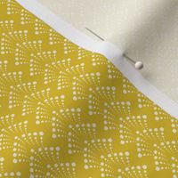 (small 5x5in) Dotted Zig-zags / Yellow / coordinate for Crocus Garden / see collections