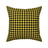 Houndstooth yellow and black minimalist down pattern