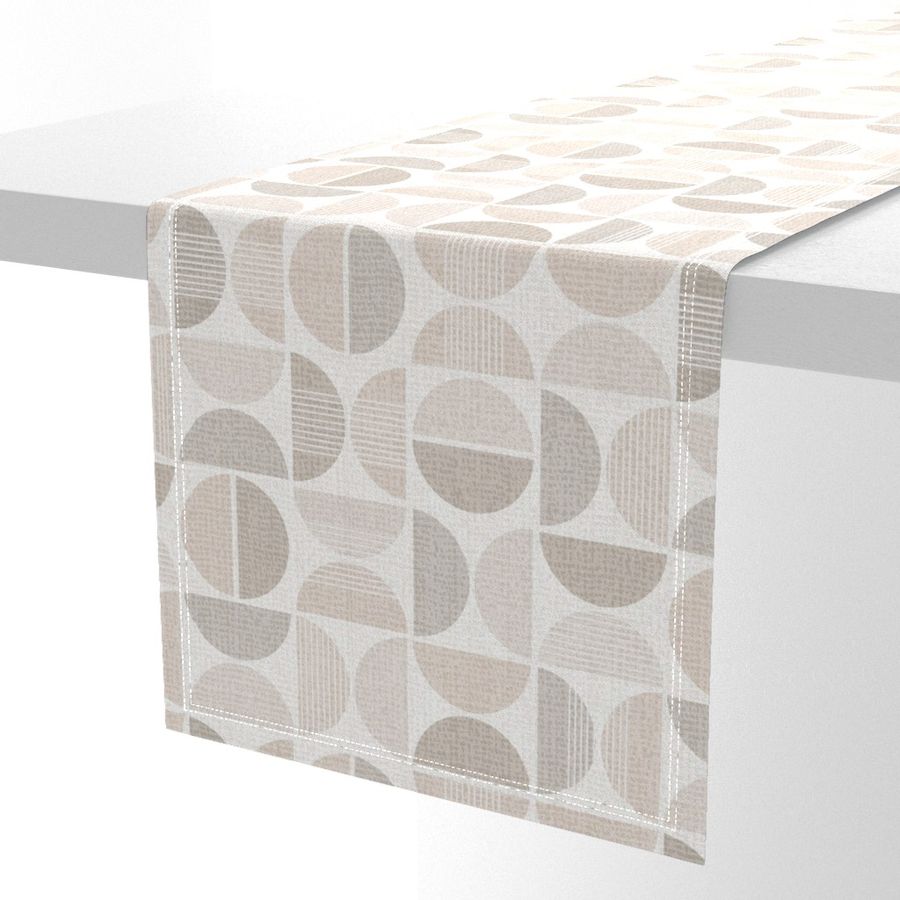 HOME_GOOD_TABLE_RUNNER