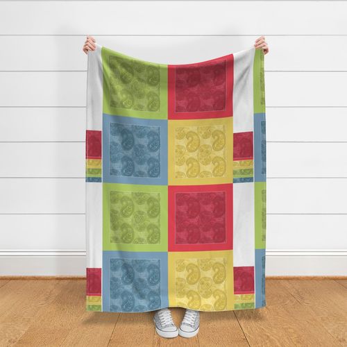 HOME_GOOD_THROW_BLANKET