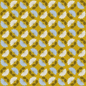 Normal scale • Spring floral - yellow, blue & white