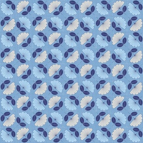 Normal scale • Spring floral - blue & white