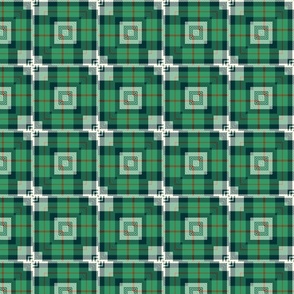 Green and white tartan corners/ small
