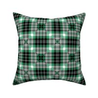 Green, white and black tartan squares / medium