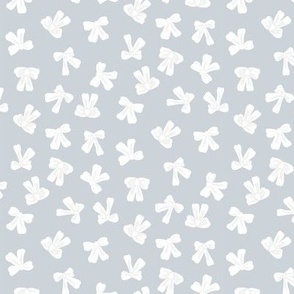 XS // White Tossed Bows on Fog Grey