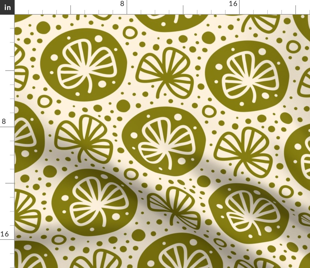 3043 E Large - clover leaves stamps