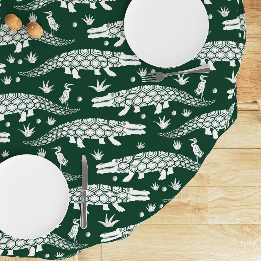 HOME_GOOD_ROUND_TABLE_CLOTH