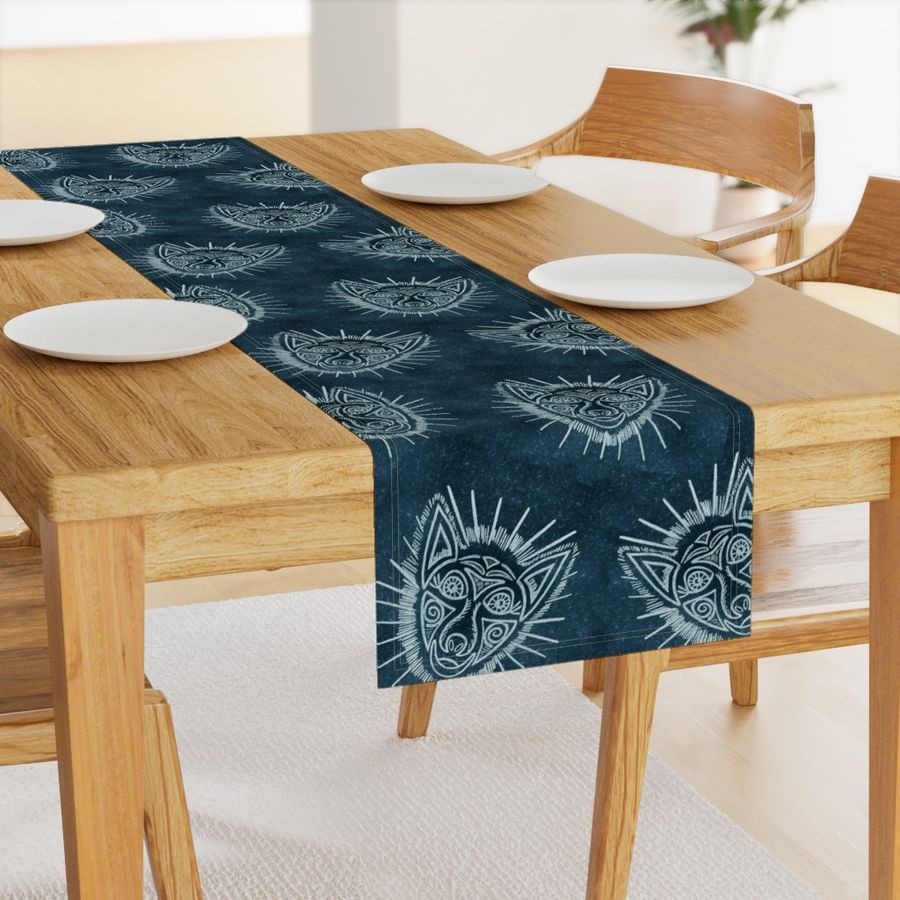 HOME_GOOD_TABLE_RUNNER