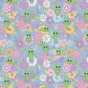 Cute Aliens with Flowers - Ditsy Scale - Pastel Blue Background Novelty Pastel Floral Space Kid Girl Little Green Men