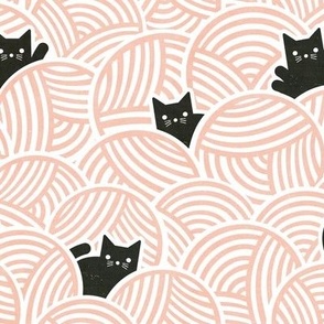 S - Yarn Cats Peach