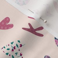 Hearts love and kisses on a roze quartz background - patchwork style - cute and fun