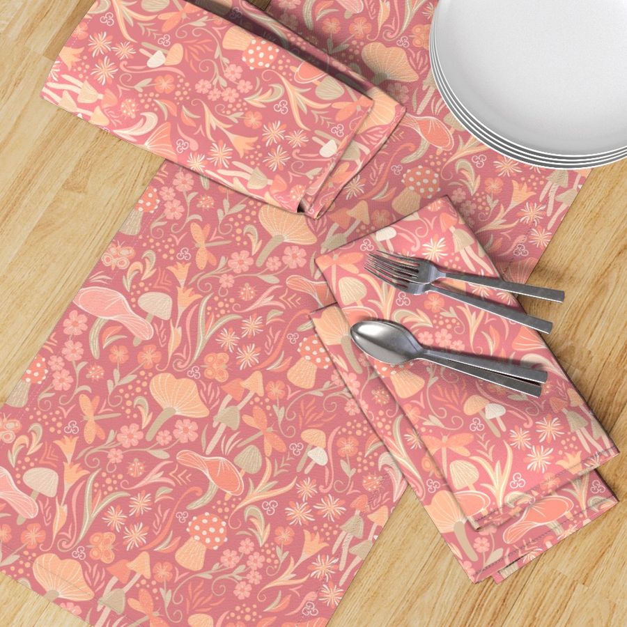 HOME_GOOD_TABLE_RUNNER