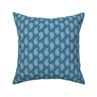 Indian paisley small French Provincial blue tones on sea blue background 