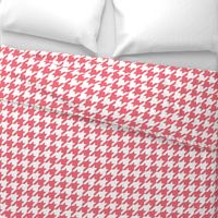 Large Scale Houndstooth in White and Watermelon