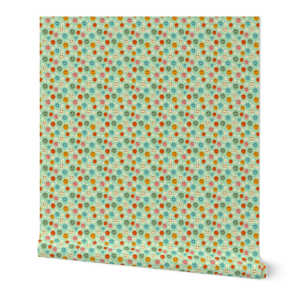 Small Scale Retro Drippy Melting Smile Faces and Daisy Flowers on Mint
